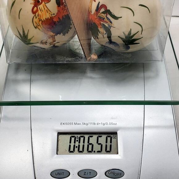 Rooster Salt and Pepper Shaker Set Farm Decor Farmcore Countrycore Animalcore - Picture 9 of 9